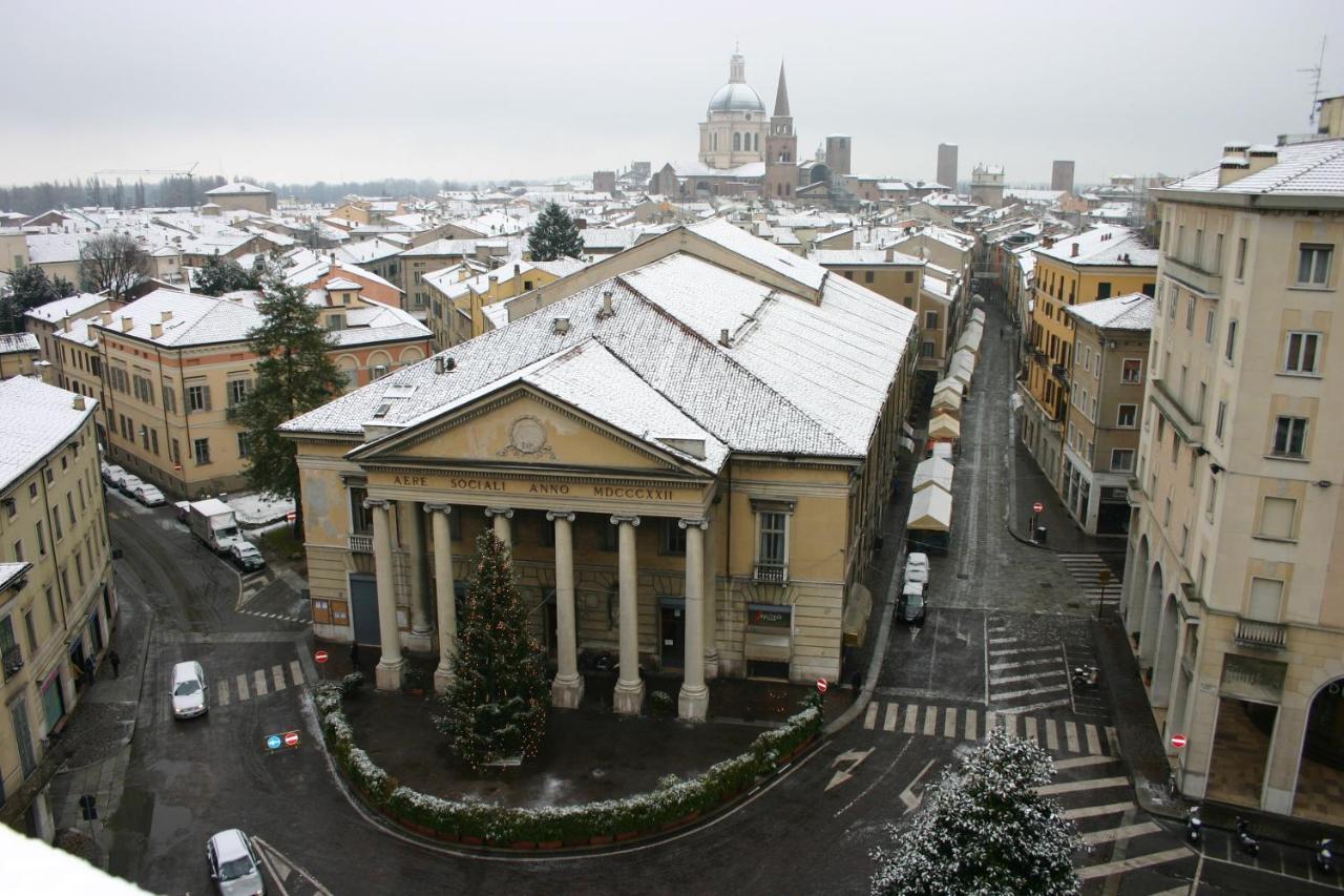 Hotel Italia City Center Mantova Exterior foto